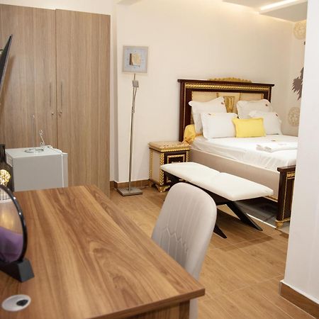 Residence Le Sommet - Chambre Versace Douala Dış mekan fotoğraf