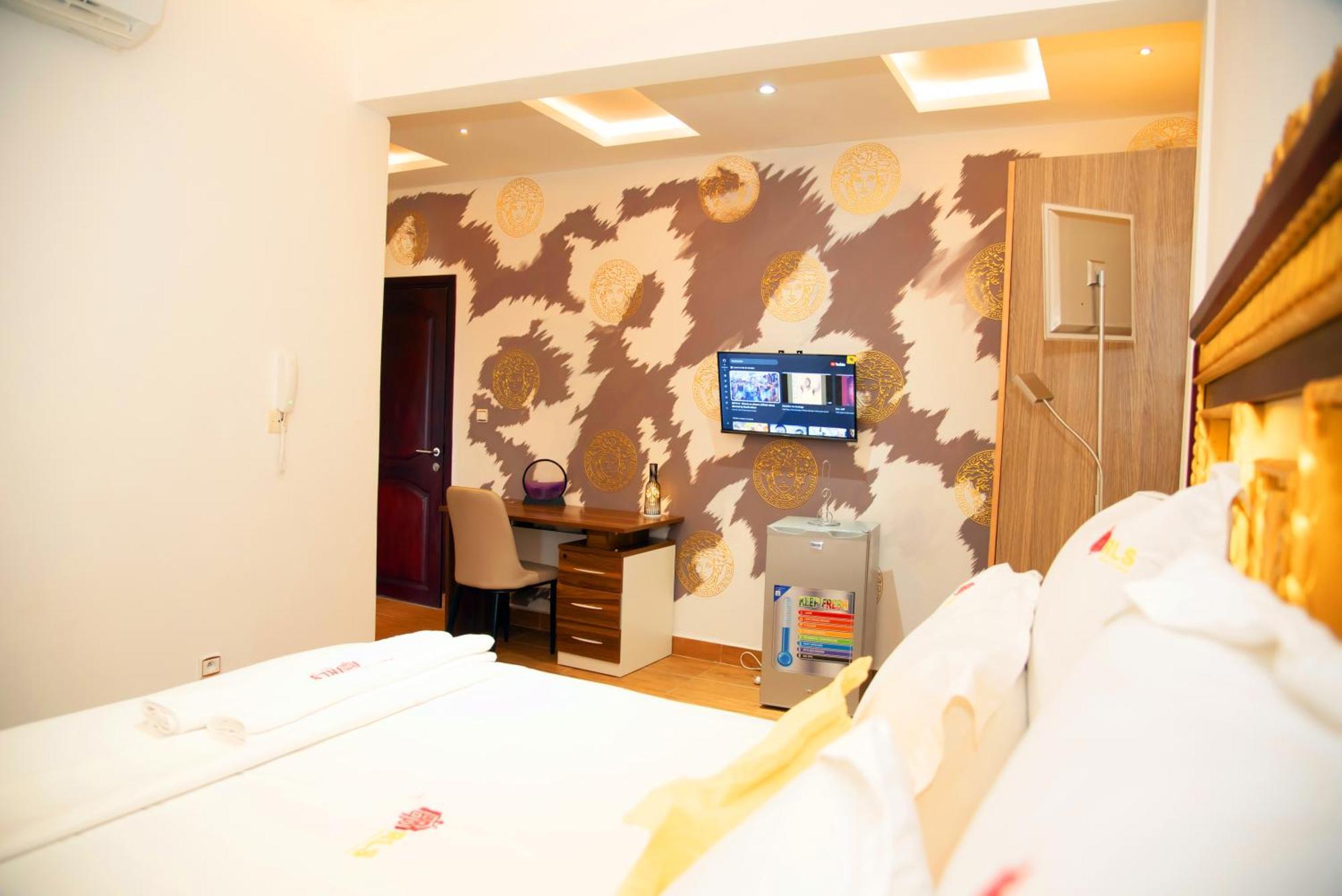 Residence Le Sommet - Chambre Versace Douala Dış mekan fotoğraf